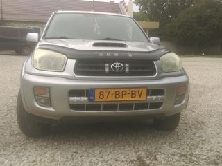 Toyota Rav 4 foto 1