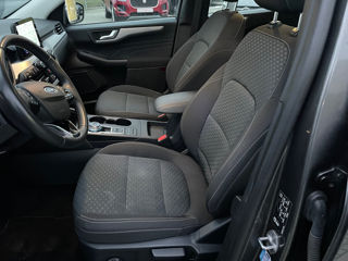 Ford Kuga foto 8