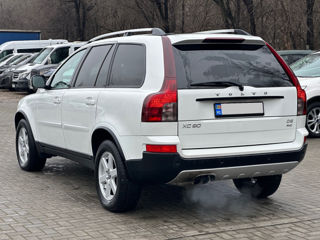 Volvo XC90 foto 5