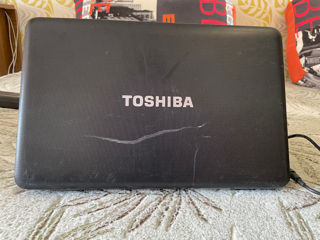 Toshiba Satellite Pro (i3-2350M / 4GB Ram / 500GB HDD / Display 15.6) Stare buna !