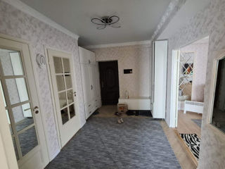 Apartament cu 3 camere, 85 m², Botanica, Chișinău foto 4