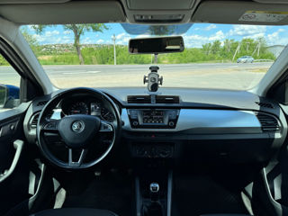 Skoda Fabia фото 5