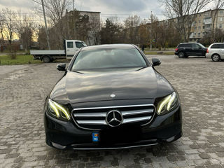 Mercedes E-Class foto 6