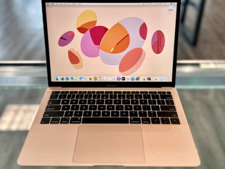 Laptop MacBook Air 13.3 (2020) Apple M1 / 8GB DDR4 / 256GB SSD