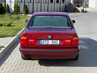 BMW 5 Series foto 4