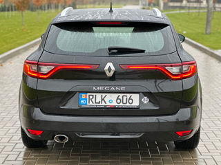 Renault Megane foto 6