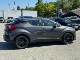 Toyota C-HR foto 5