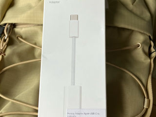 Apple USB-C to Lightning Adapter