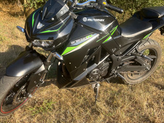 Motomax Z1000