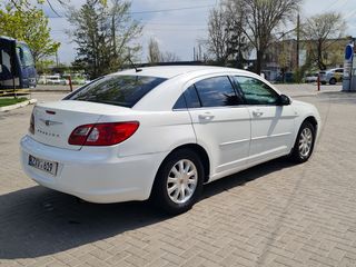 Chrysler Sebring foto 1