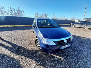 Dacia Logan foto 3