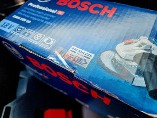 Bosch gws 18v-10 + l-box + диски