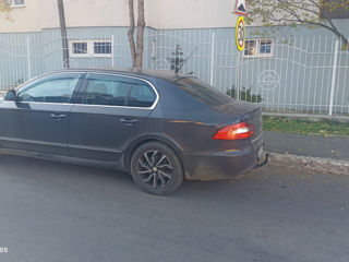 Skoda Superb foto 3