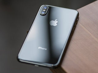 iPhone X 64 GB + garanție! În credit 0%!