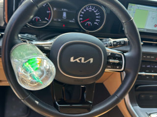 KIA Carnival foto 5