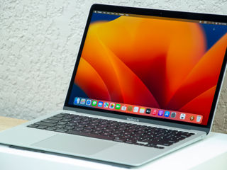 MacBook Air Retina 2020/ Apple M1/ 8Gb Ram/ 256Gb SSD/13.3" Retina/ 351Cycles!! foto 3