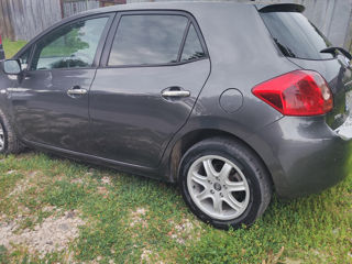 Toyota Auris foto 4