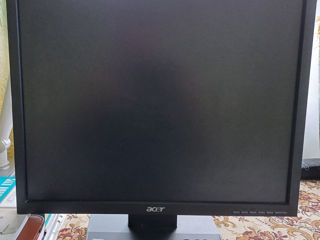 Монитор Acer V193 D foto 4