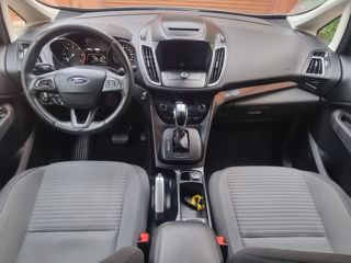 Ford C-Max foto 9