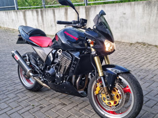 Kawasaki Z1000 foto 1
