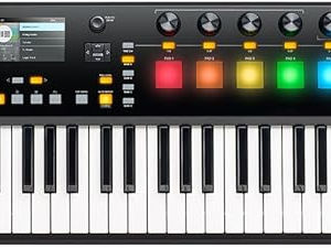 Akai Advance 49 (made in Taiwan). Yamaha MoDX 6+ (Montage) foto 2