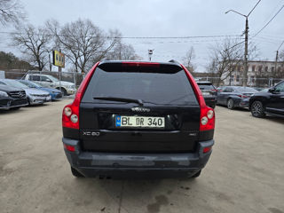 Volvo XC90 foto 8