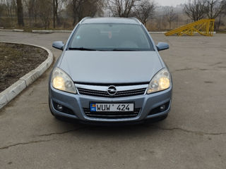 Opel Astra foto 4