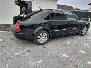 Skoda Superb foto 4