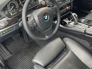 BMW 5 Series foto 6