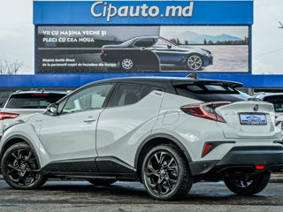 Toyota C-HR foto 2