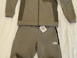 The North Face M