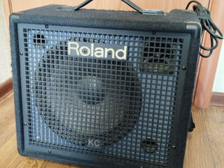 Комбо усилитель Roland KC-150 foto 1