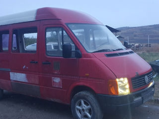 Se dezmembreaza VW LT 35 1997.Motor 2.5D foto 1