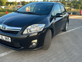 Toyota Auris foto 1