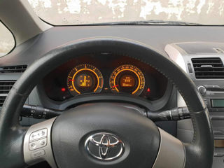 Toyota Auris foto 3