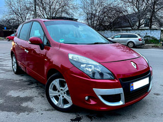 Renault Scenic foto 2