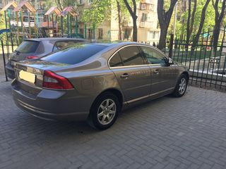 Volvo S80 foto 1