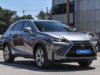 Lexus NX Series foto 1