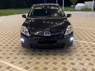 Toyota Auris foto 1