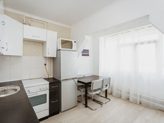 Apartament cu 1 cameră, 34 m², Centru, Chișinău