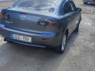 Mazda 3 foto 2