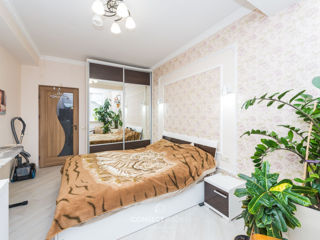 Apartament cu 3 camere, 80 m², Botanica, Chișinău foto 7