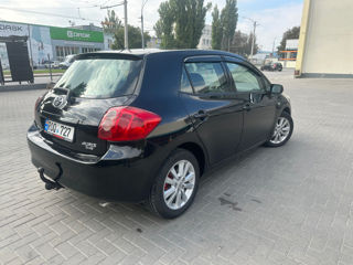 Toyota Auris foto 3