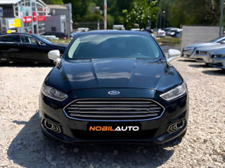 Ford Fusion foto 3