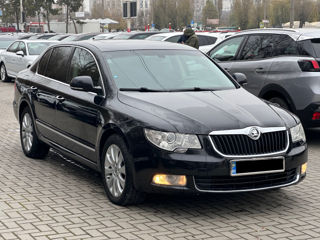 Skoda Superb foto 4