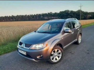 Mitsubishi Outlander foto 4