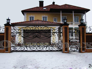 Copertine, porți,  balustrade,  garduri,gratii, uși metalice , alte confecții din fier. foto 8