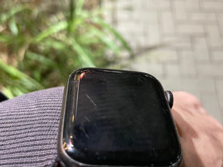 Apple Watch SE foto 1