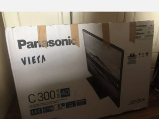 Panasonic TX-40C300B LCD TV foto 2