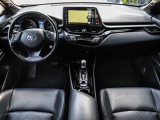 Toyota C-HR foto 7